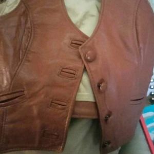 Classic vintage Leather vest ( real)